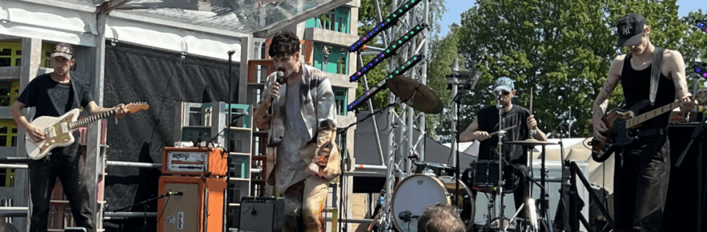 American rock band Model/Actriz performing live
